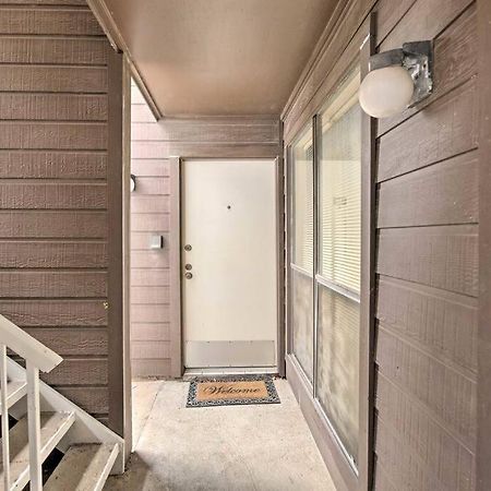 Nrg Apartment Houston Exterior photo